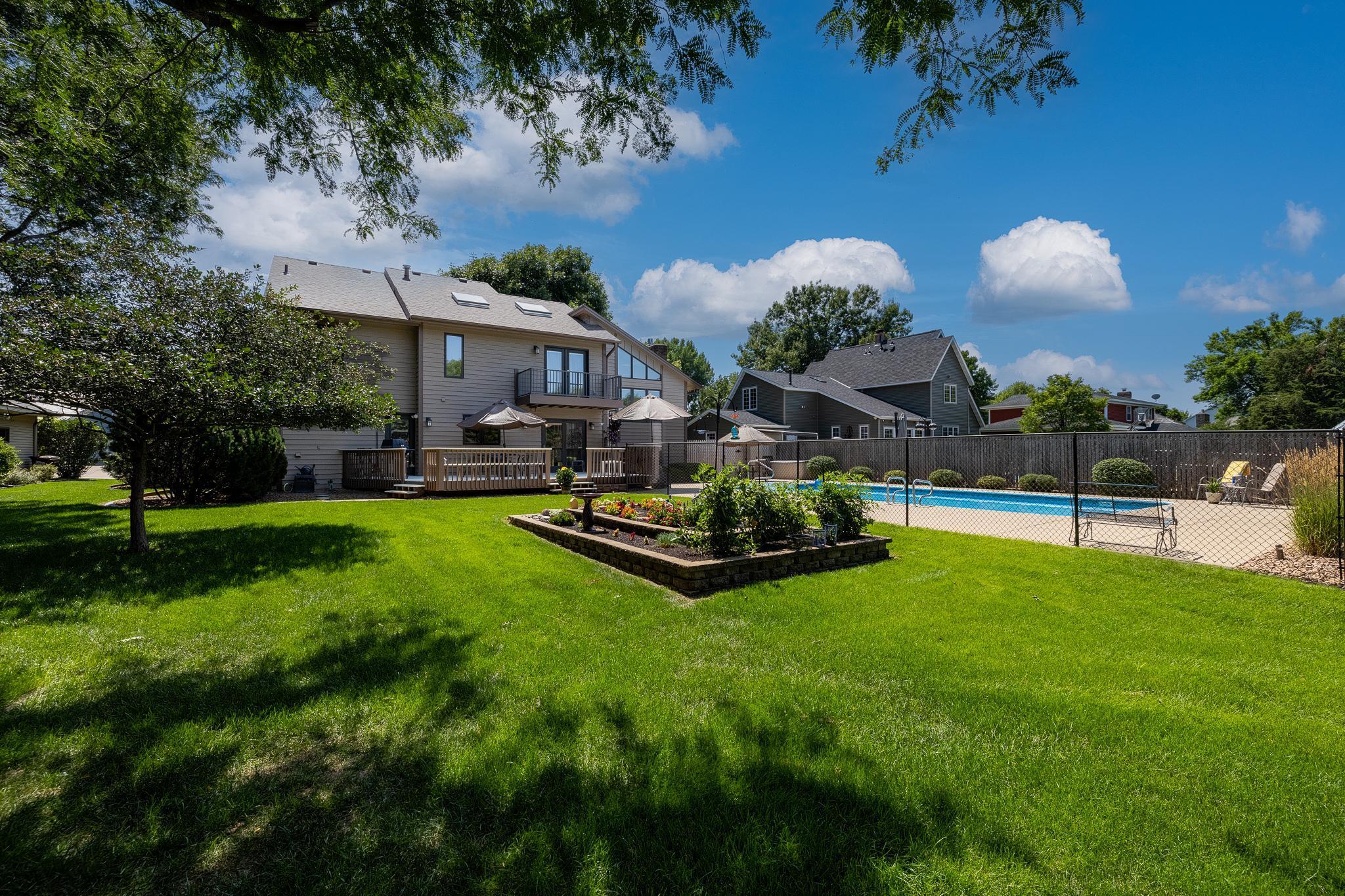 550 Bohlken Drive