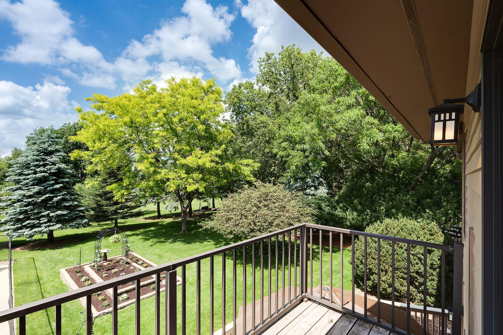 550 Bohlken Drive