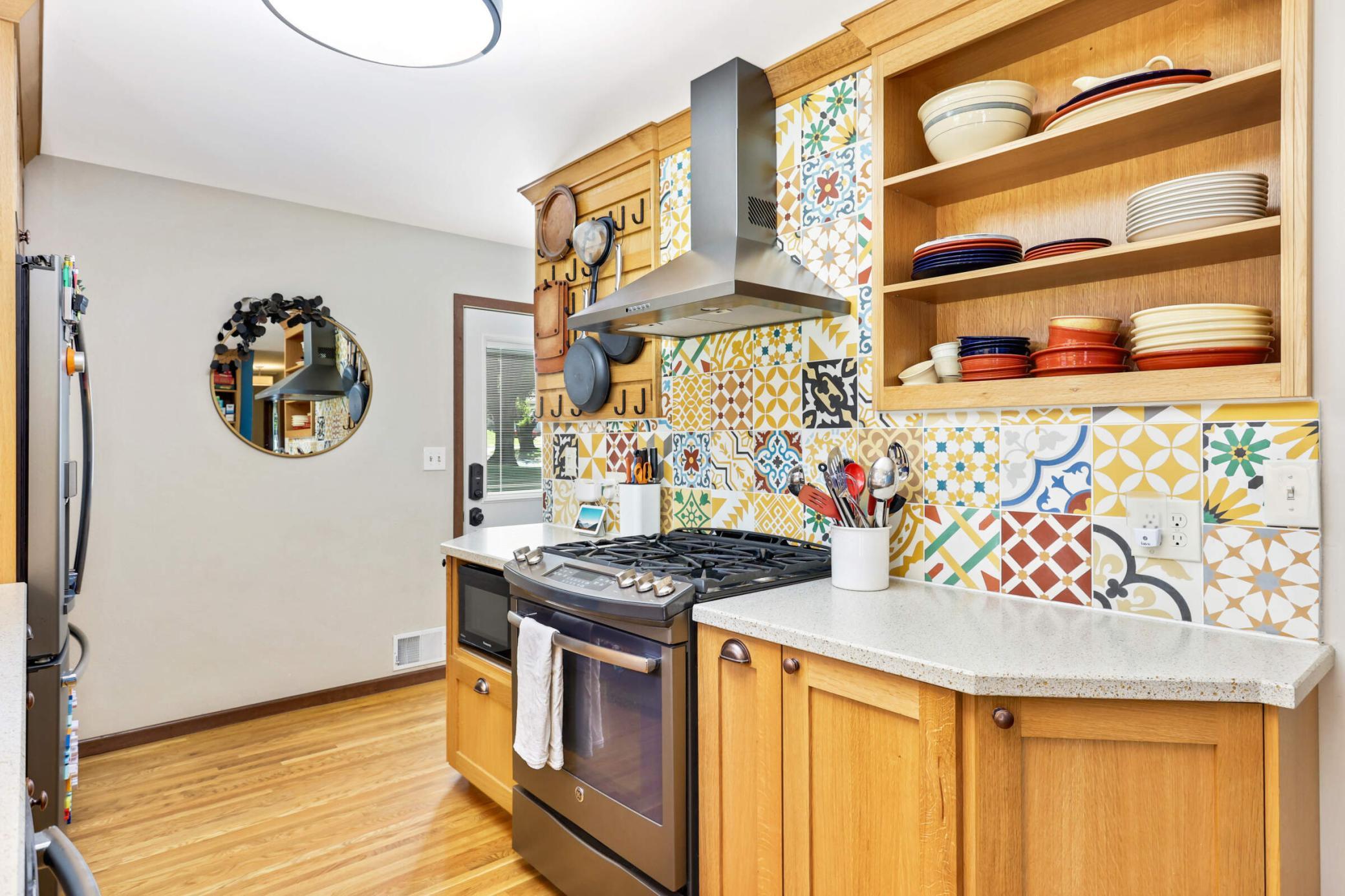 697 Hattie Lane