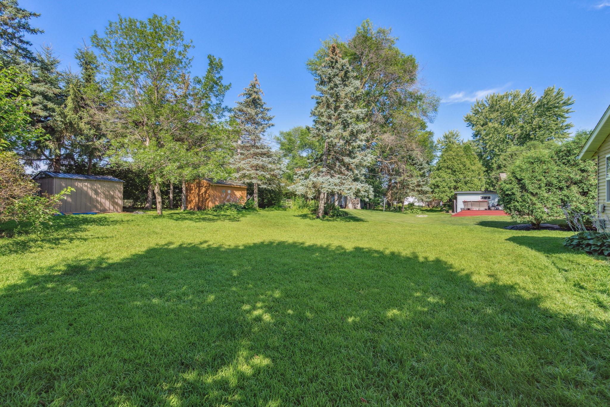 916 14th Street W