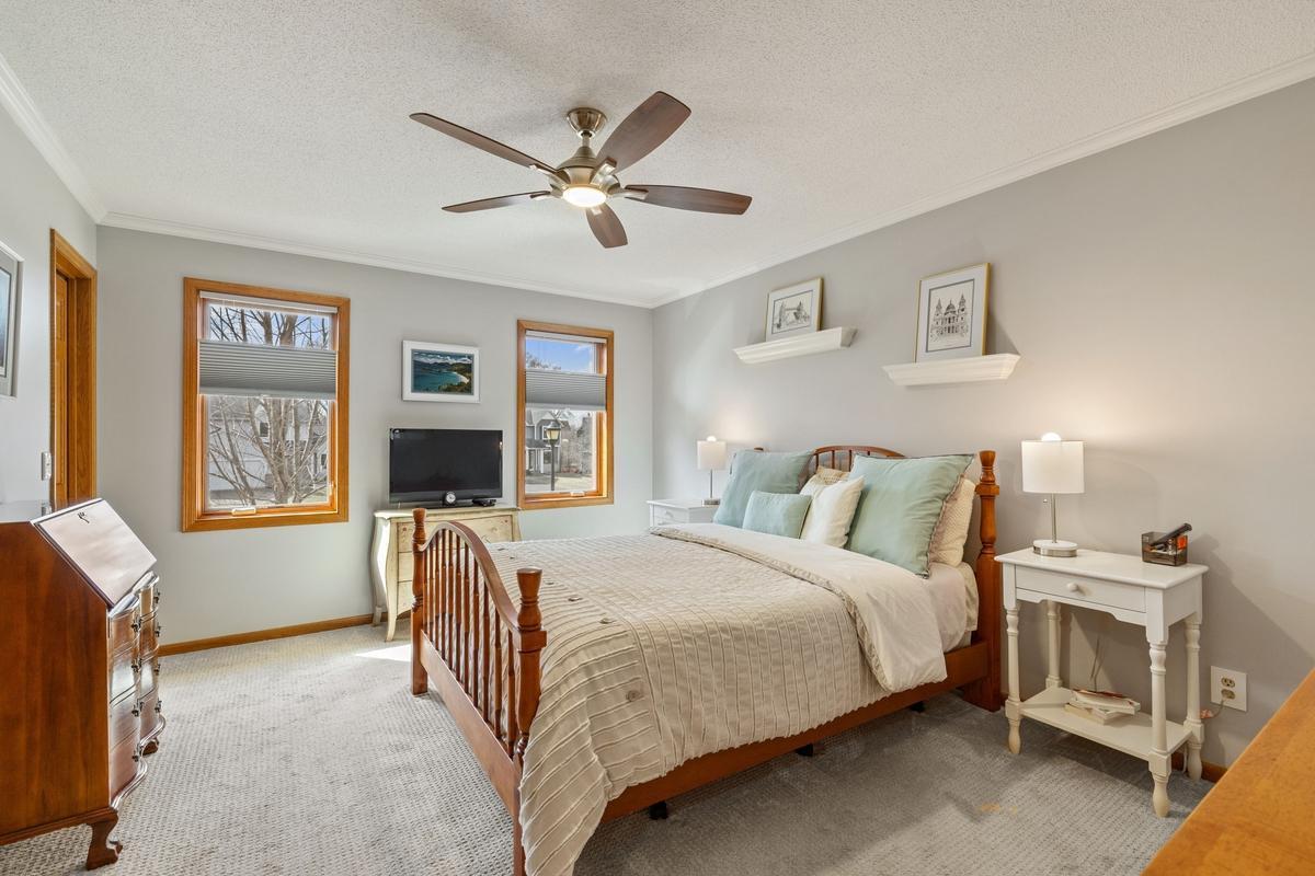1401 Horseshoe Circle