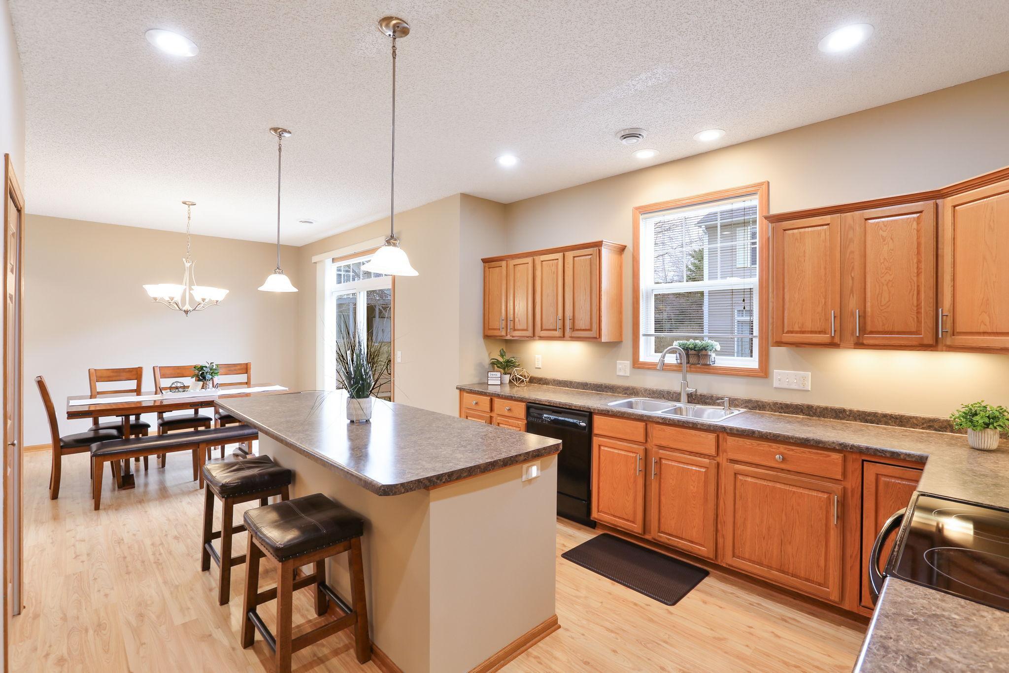 1919 Sierra Drive Unit: 1401