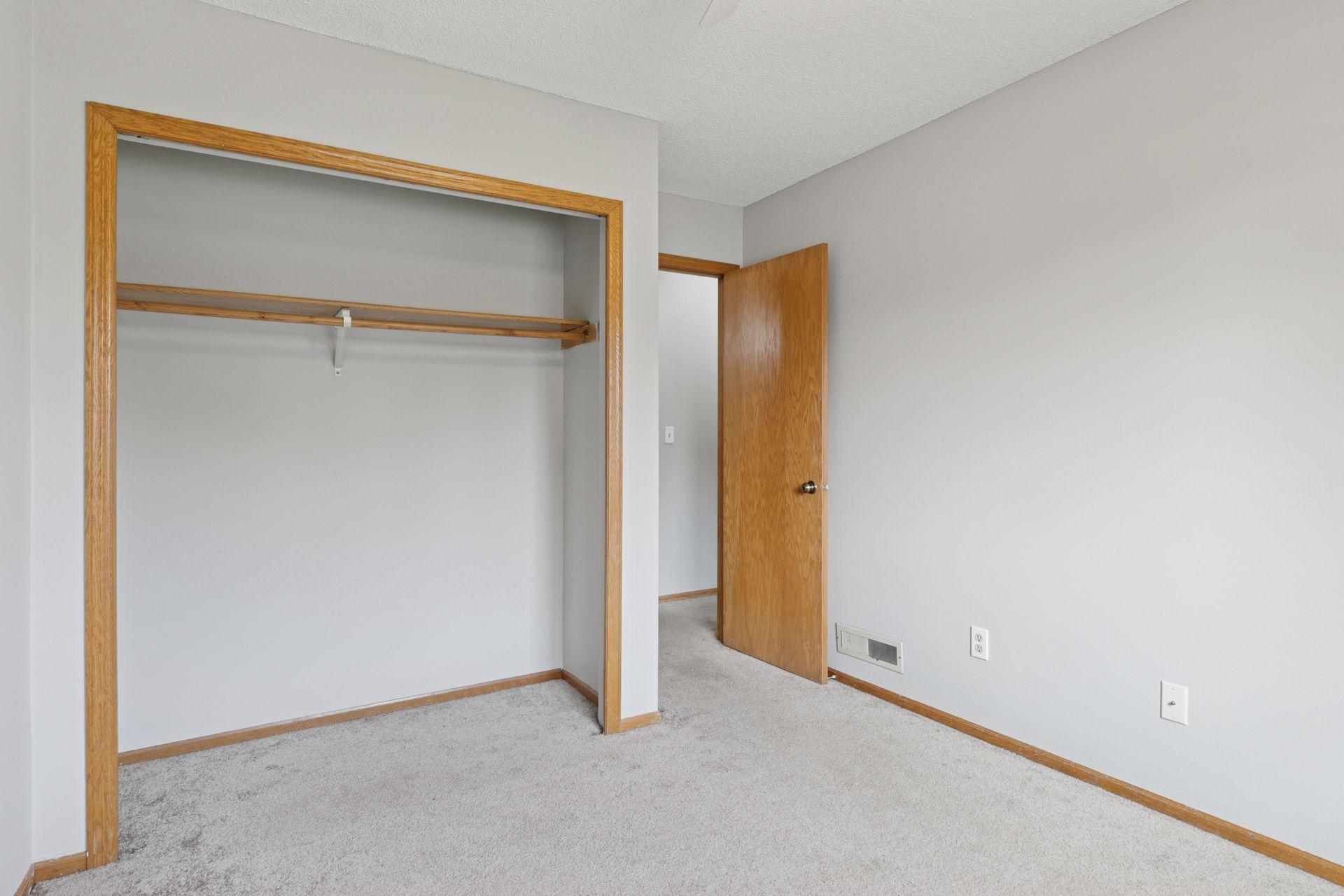 7018 19th Street N Unit: 1