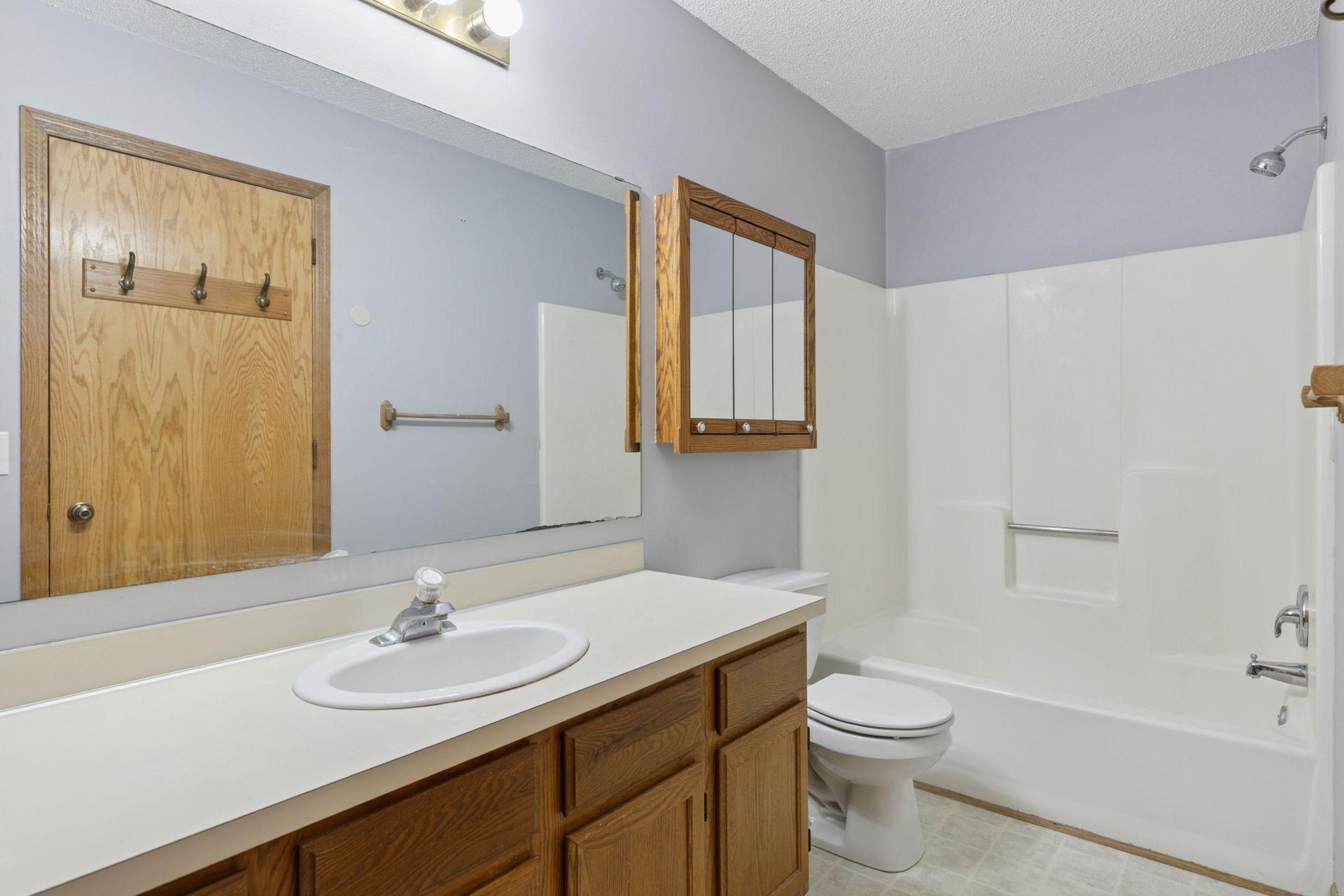 7018 19th Street N Unit: 1