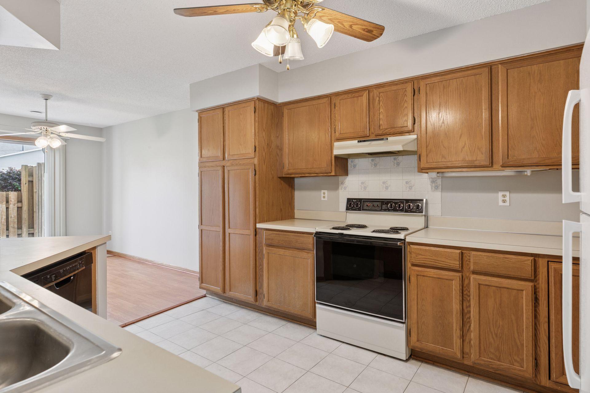 7018 19th Street N Unit: 1