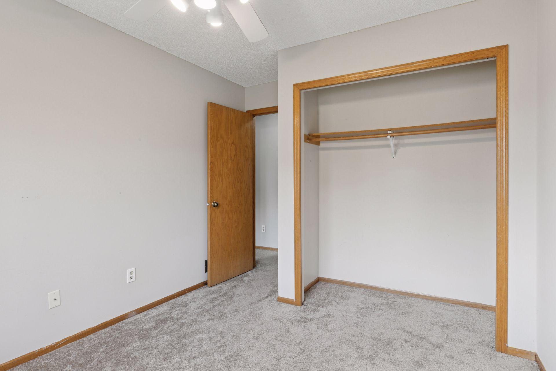 7018 19th Street N Unit: 1
