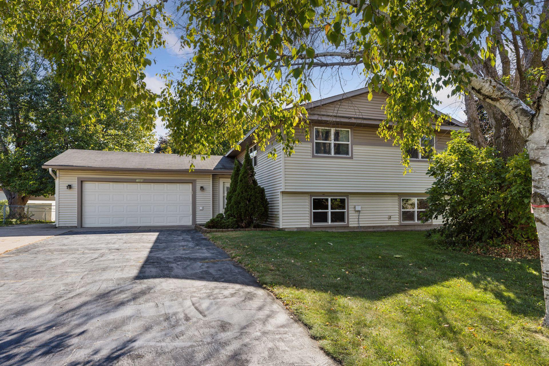 1020 Gary Drive