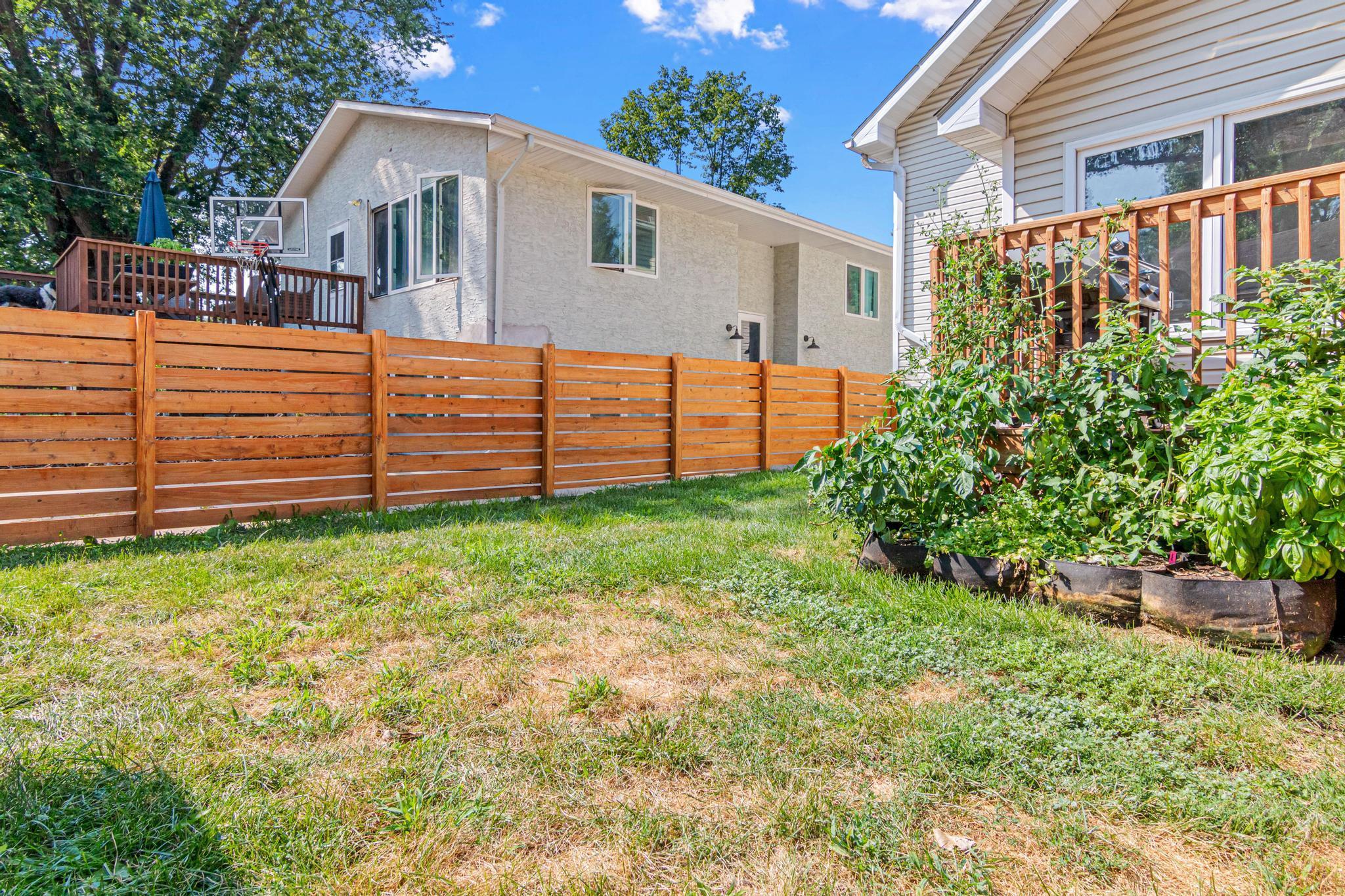 536 Hiawatha Avenue