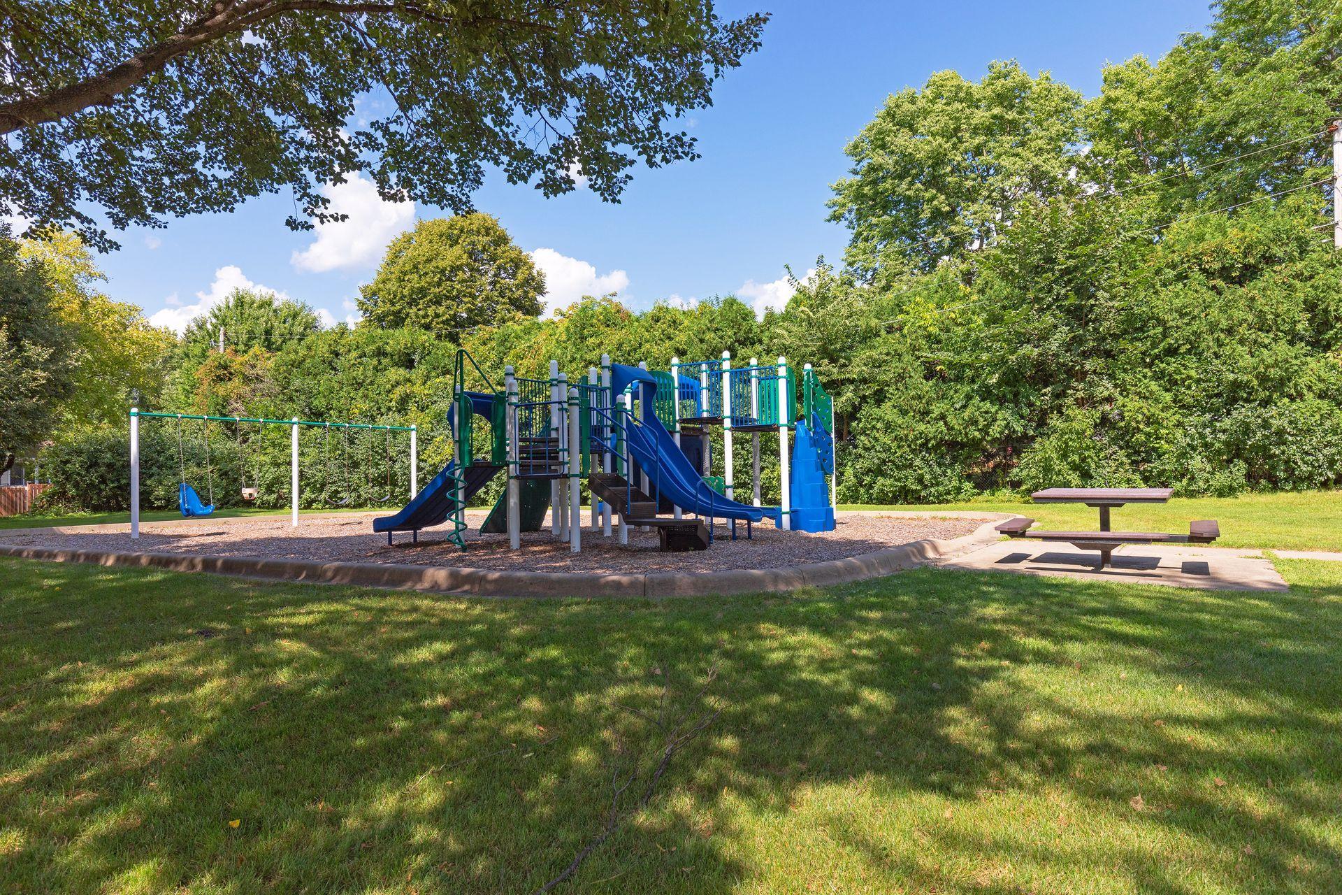 1800 Knox Drive
