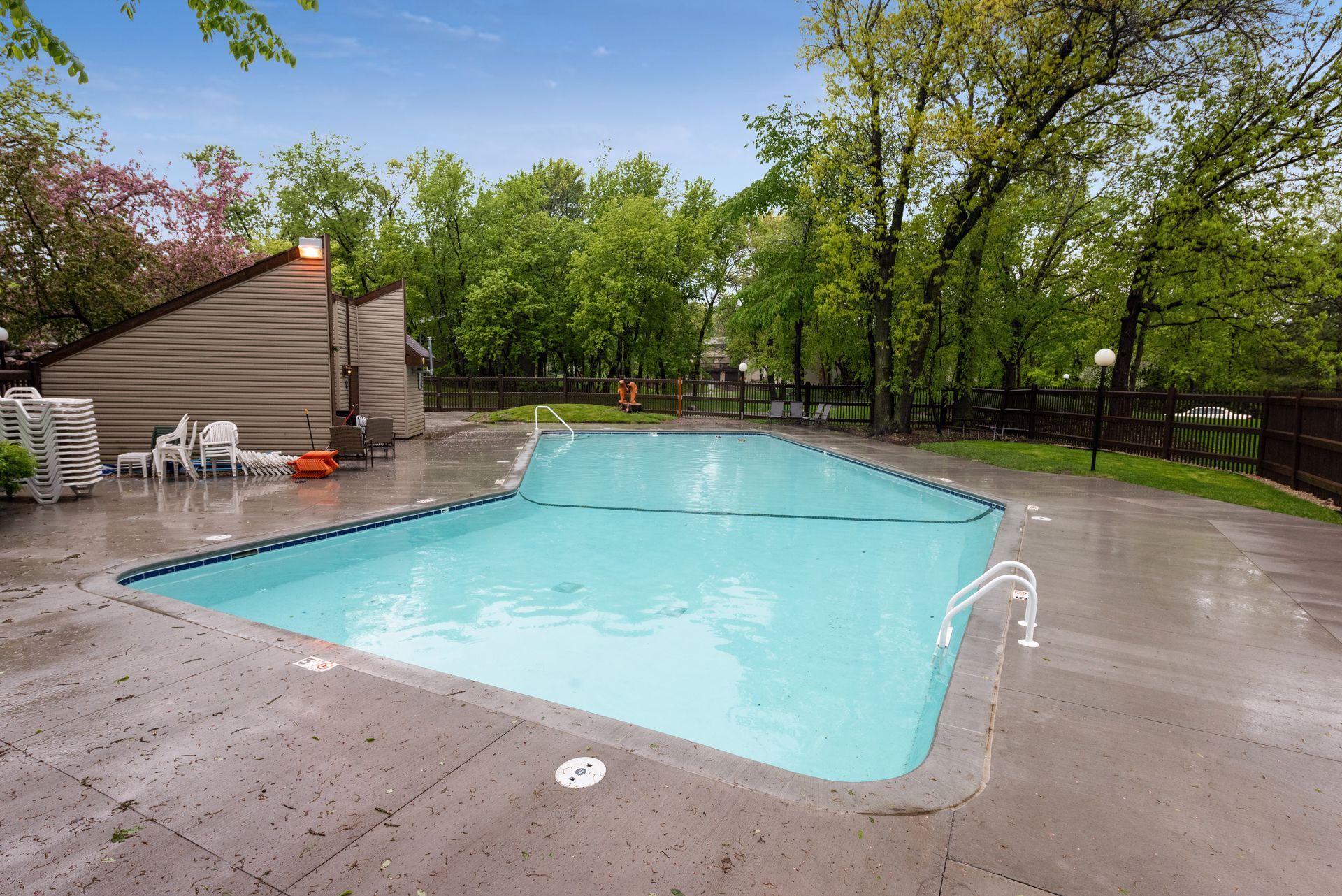 47 River Woods Lane