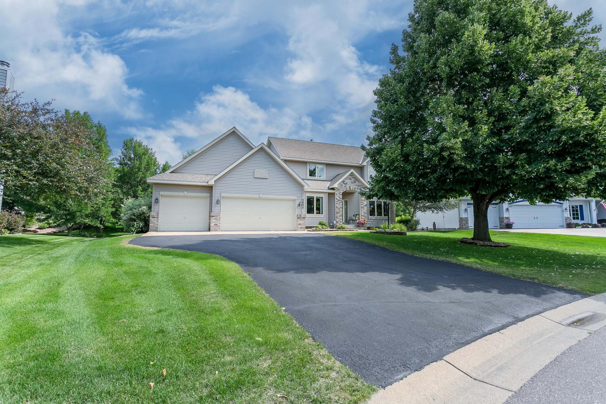 3895 Arlington Drive