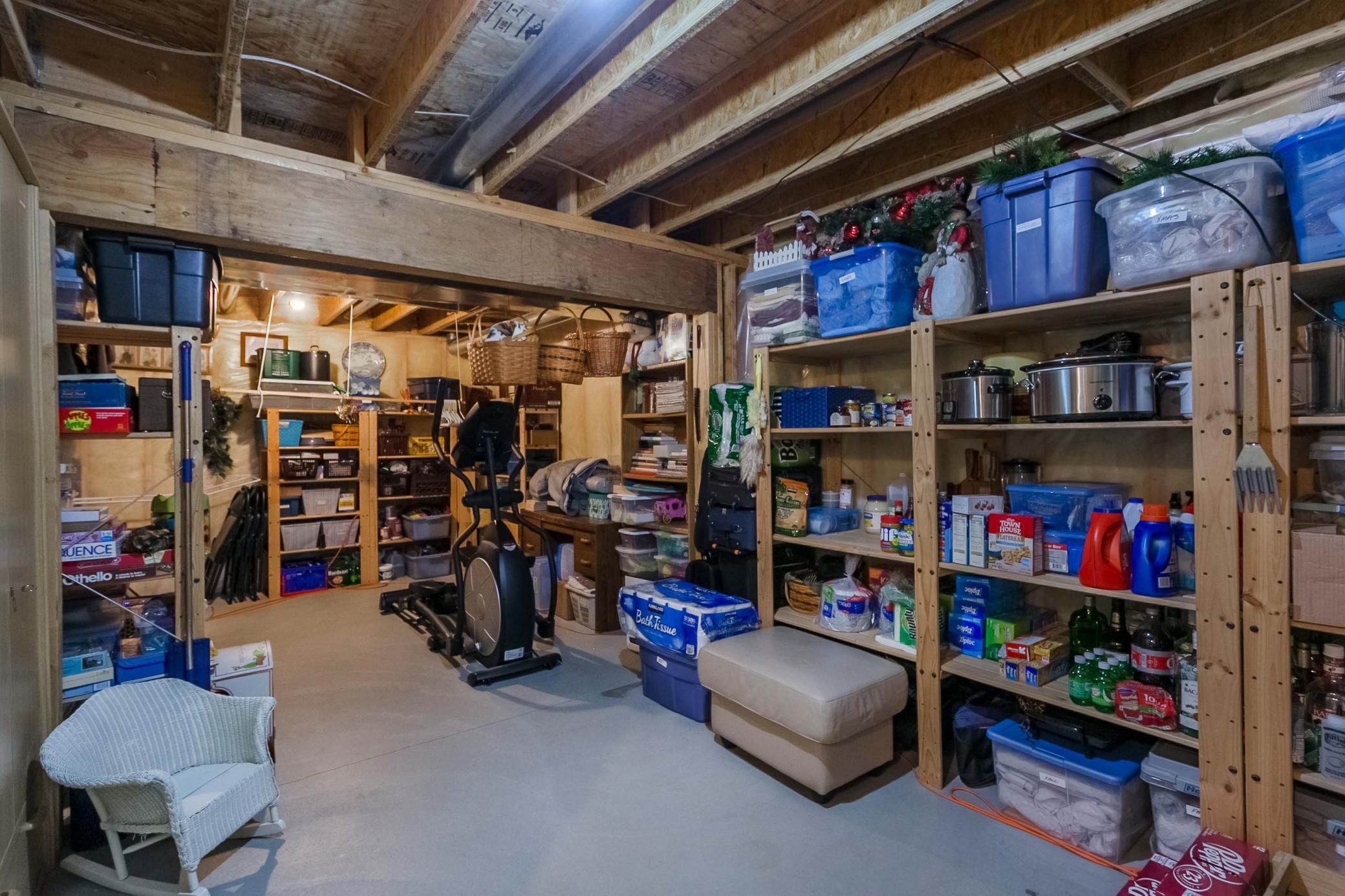 3895 Arlington Drive