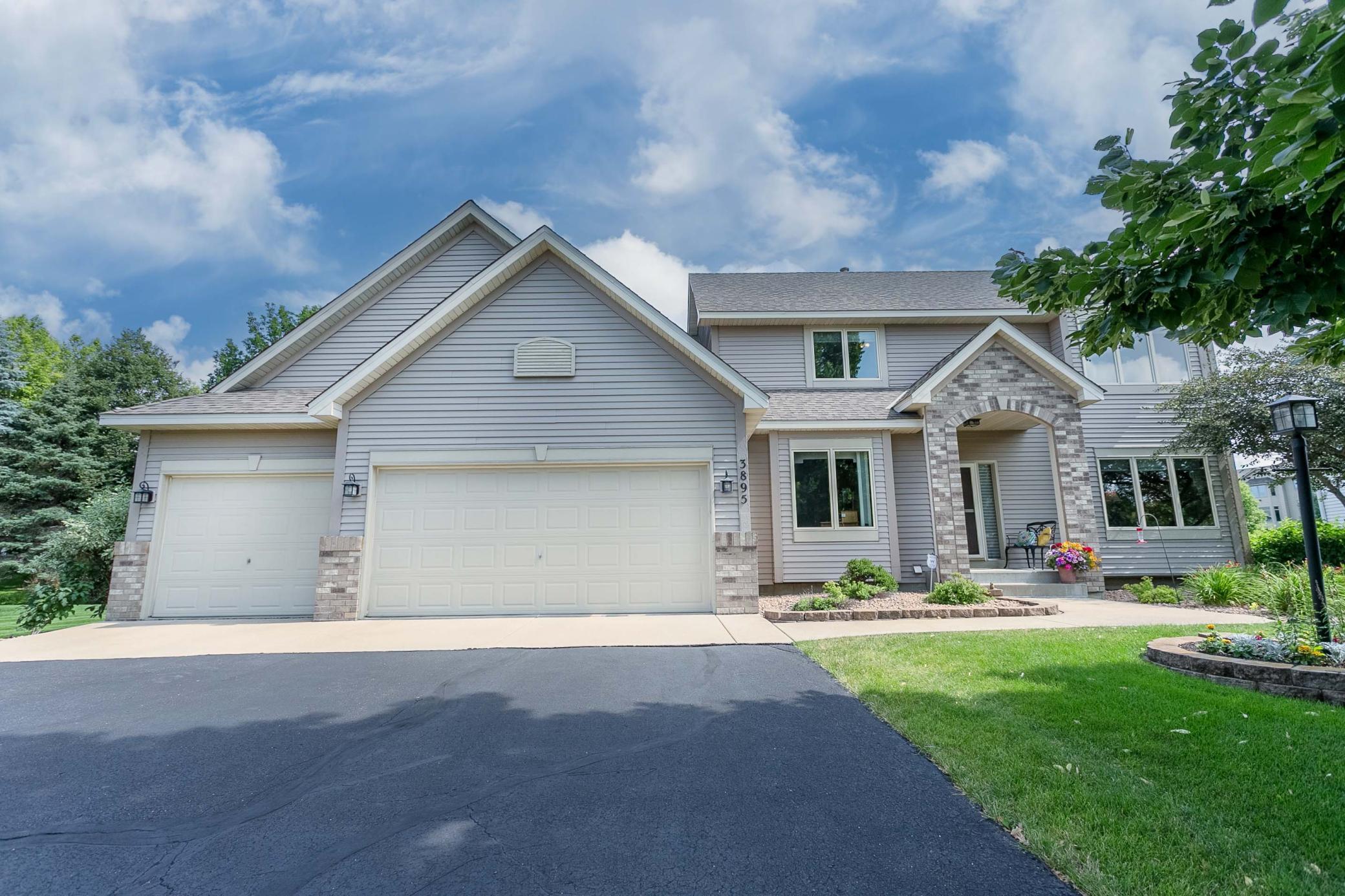 3895 Arlington Drive