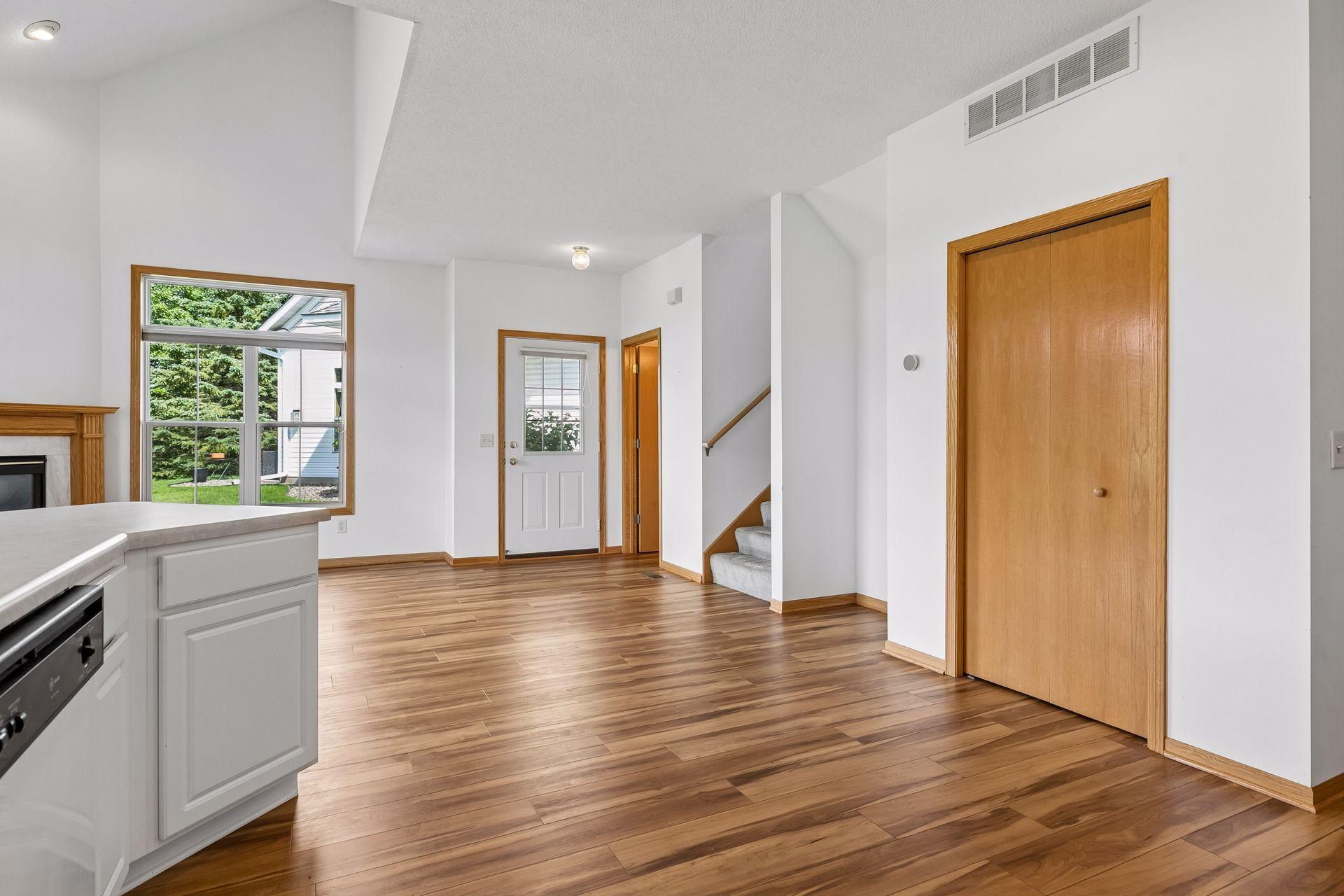 7558 5th Street N