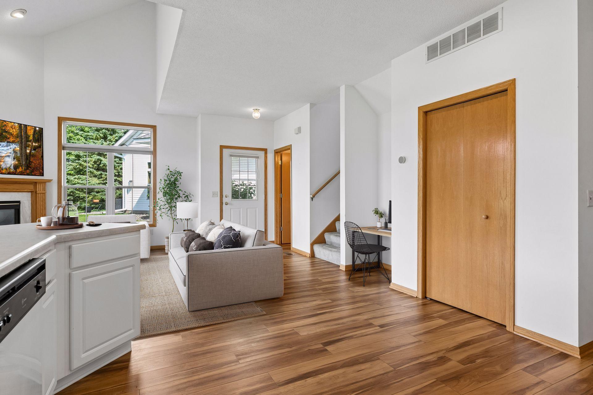 7558 5th Street N
