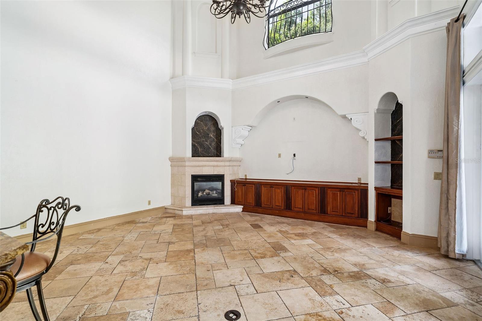 8402 LAKE BURDEN CIR