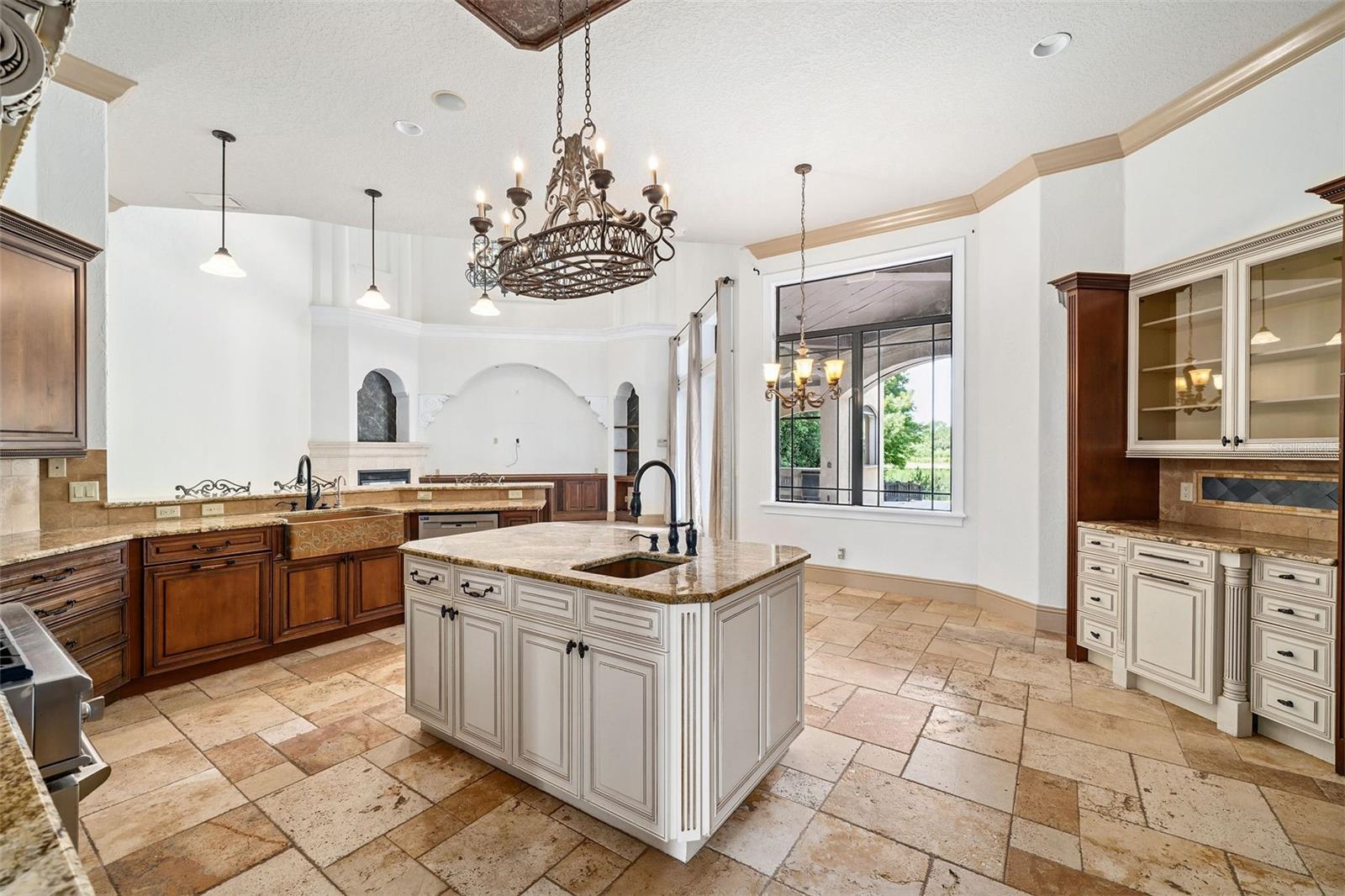 8402 LAKE BURDEN CIR