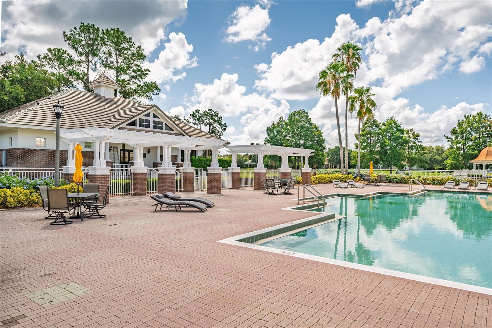 8402 LAKE BURDEN CIR