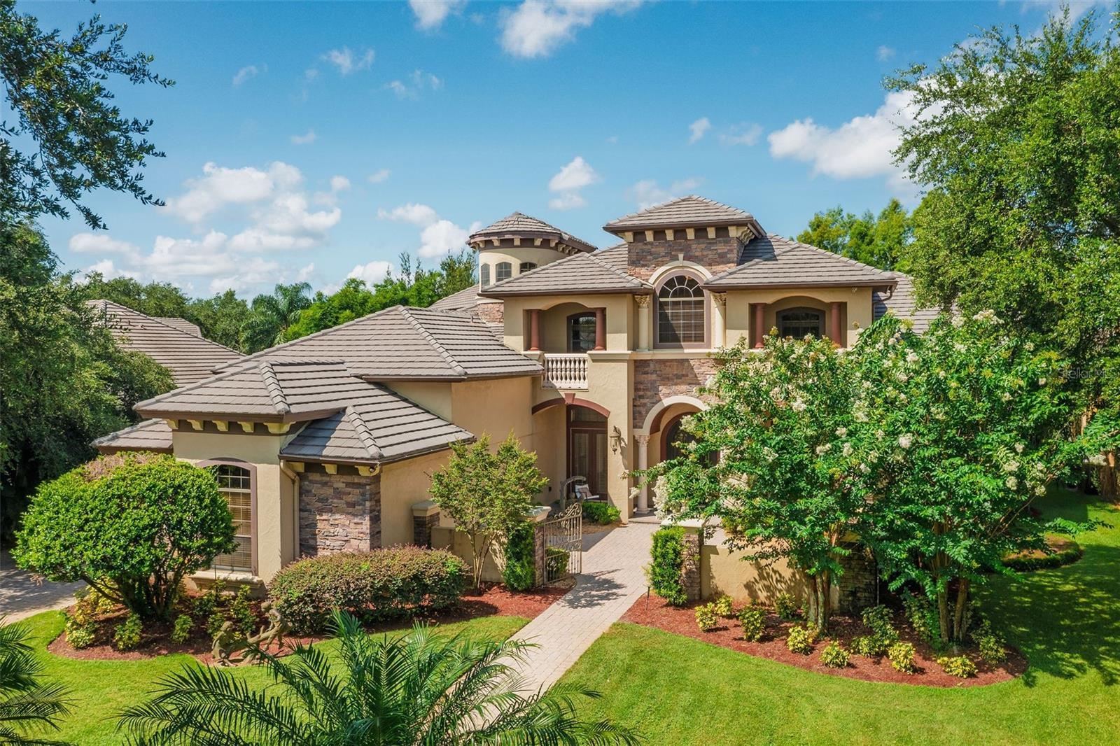 8402 LAKE BURDEN CIR