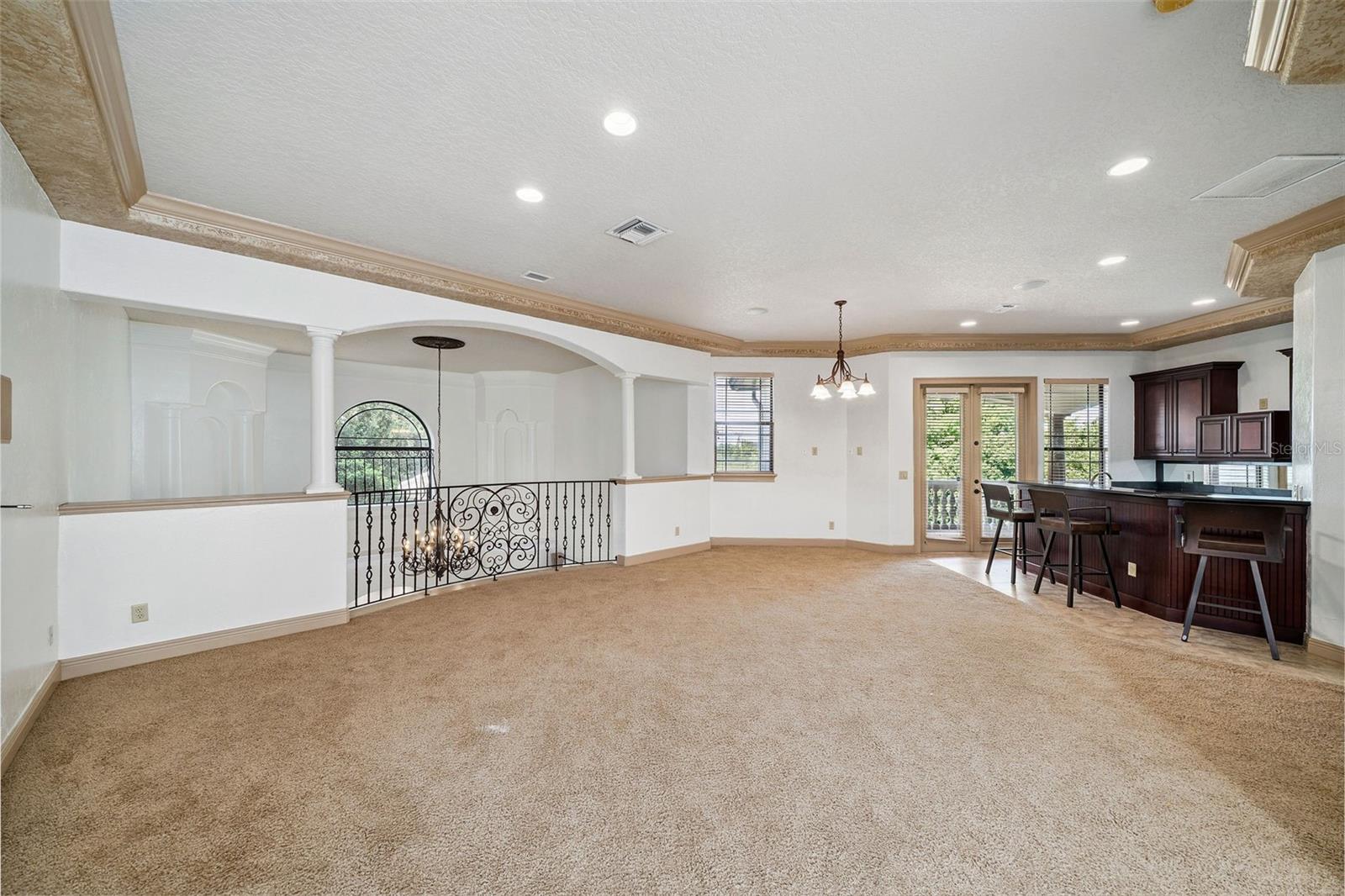 8402 LAKE BURDEN CIR