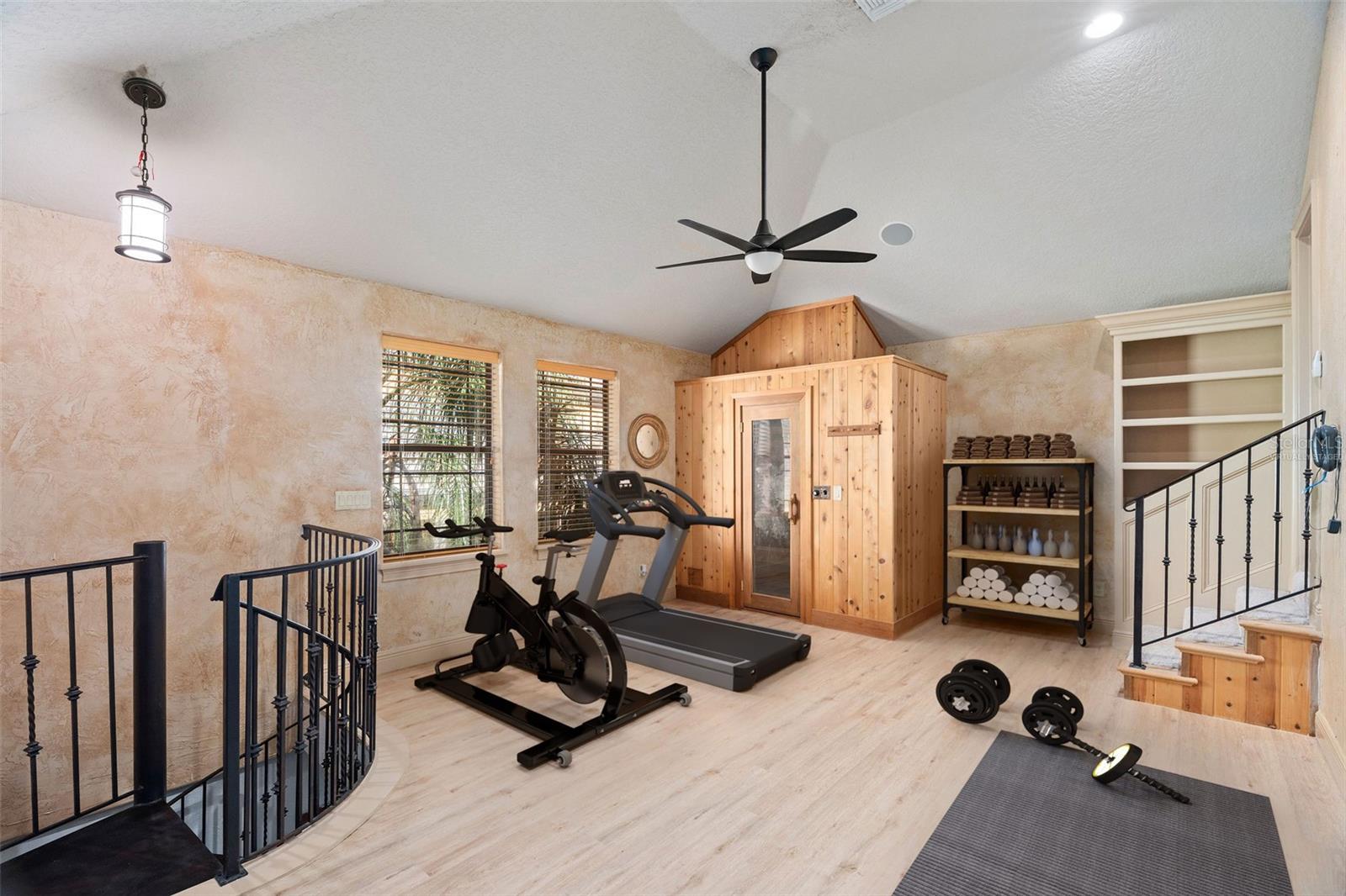 8402 LAKE BURDEN CIR