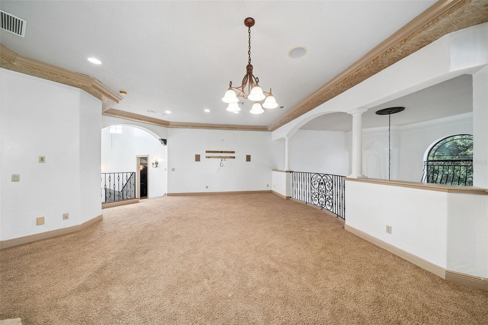 8402 LAKE BURDEN CIR
