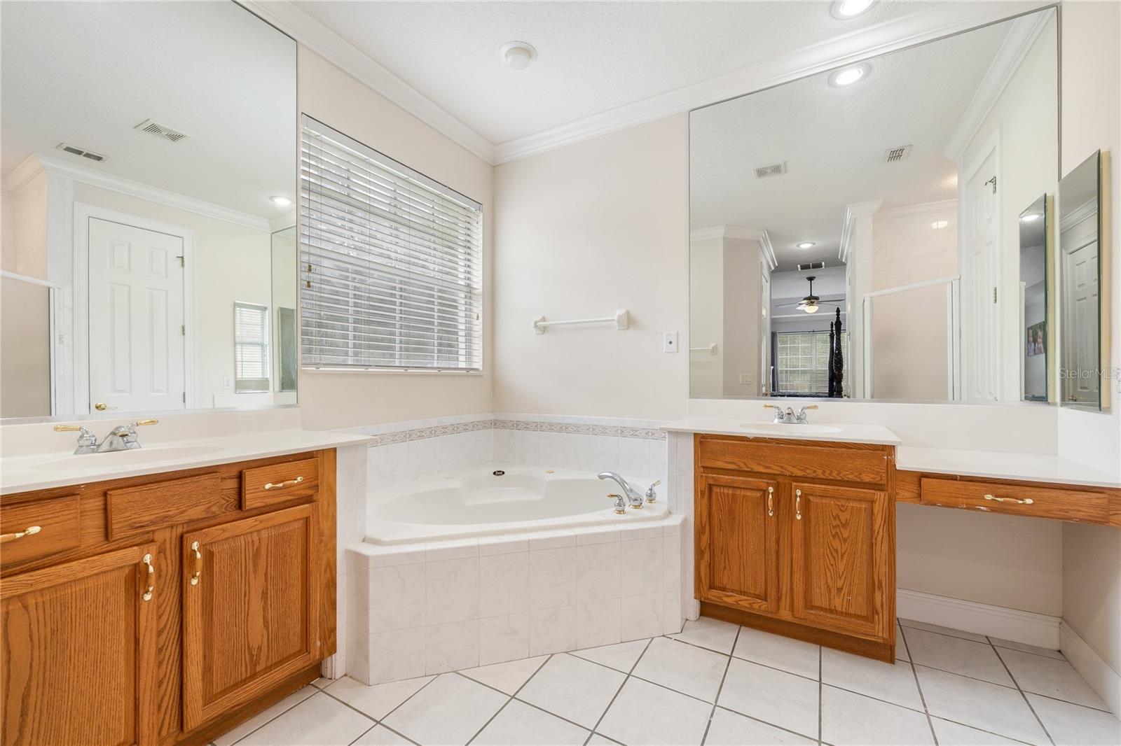 11325 FENIMORE CT