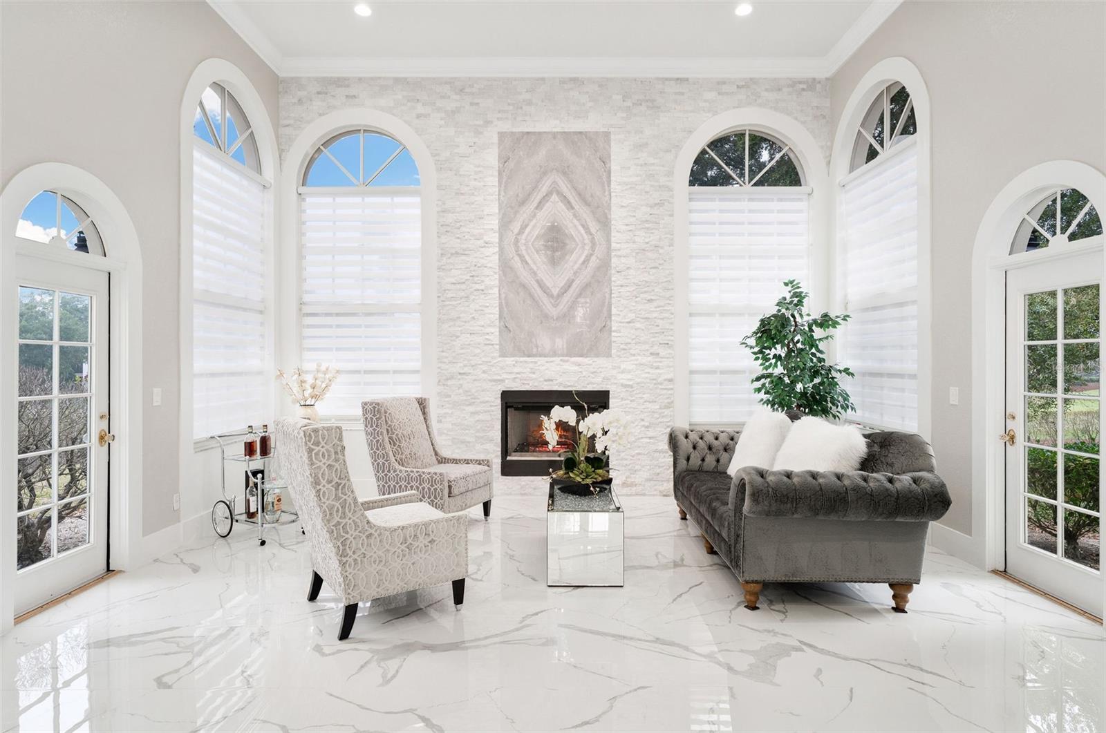 5050 ISLEWORTH COUNTRY CLUB DR