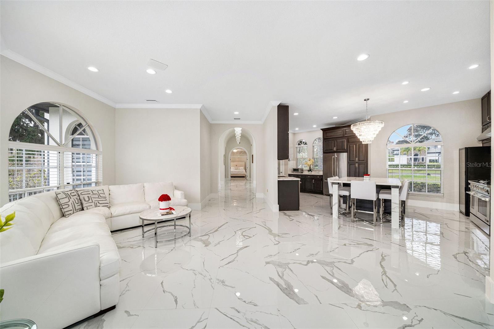 5050 ISLEWORTH COUNTRY CLUB DR