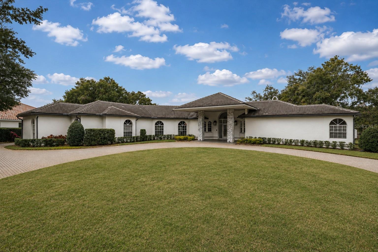 5050 ISLEWORTH COUNTRY CLUB DR