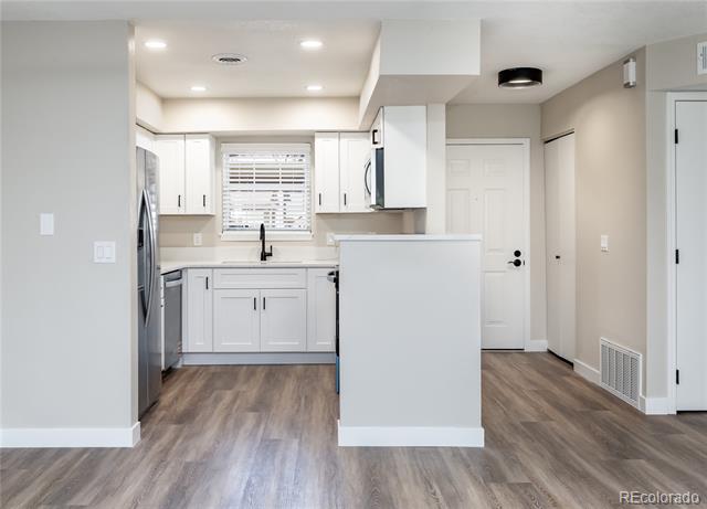 2716 E Otero Place Unit: 6