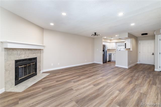2716 E Otero Place Unit: 6