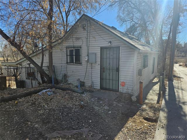 1251 Meade Street