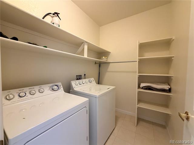 8456 S Hoyt Way Unit: 308