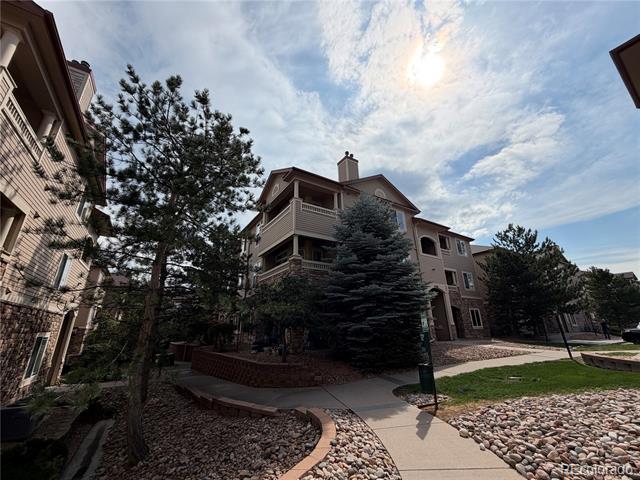 8456 S Hoyt Way Unit: 308