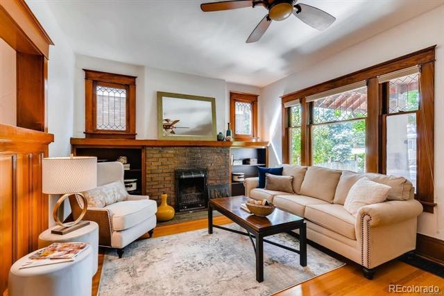3910 N Zuni