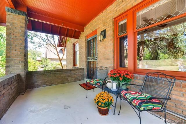 3910 N Zuni