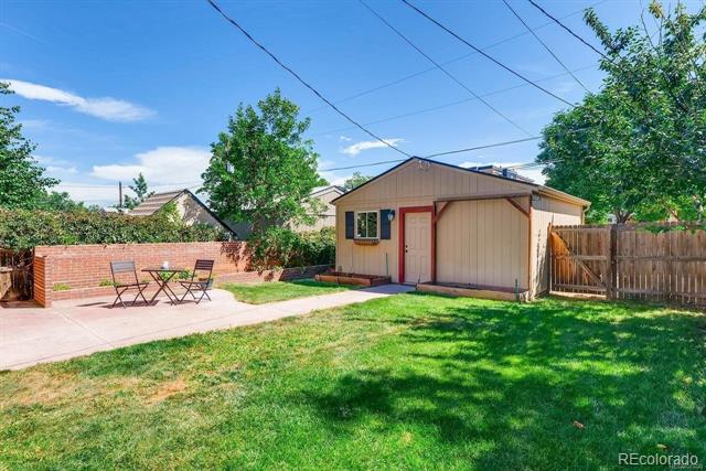 3910 N Zuni
