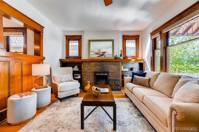 3910 N Zuni