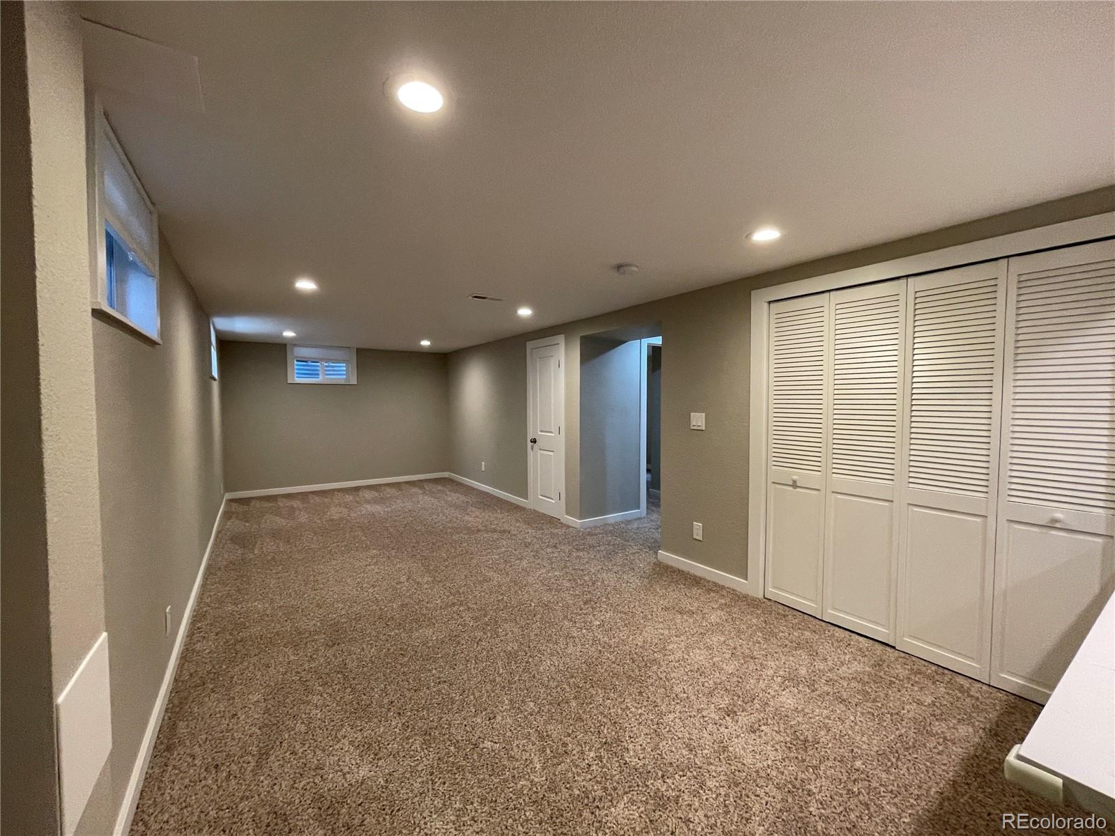 1430 S Grape Street