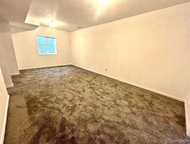 22041 E Pennwood Circle