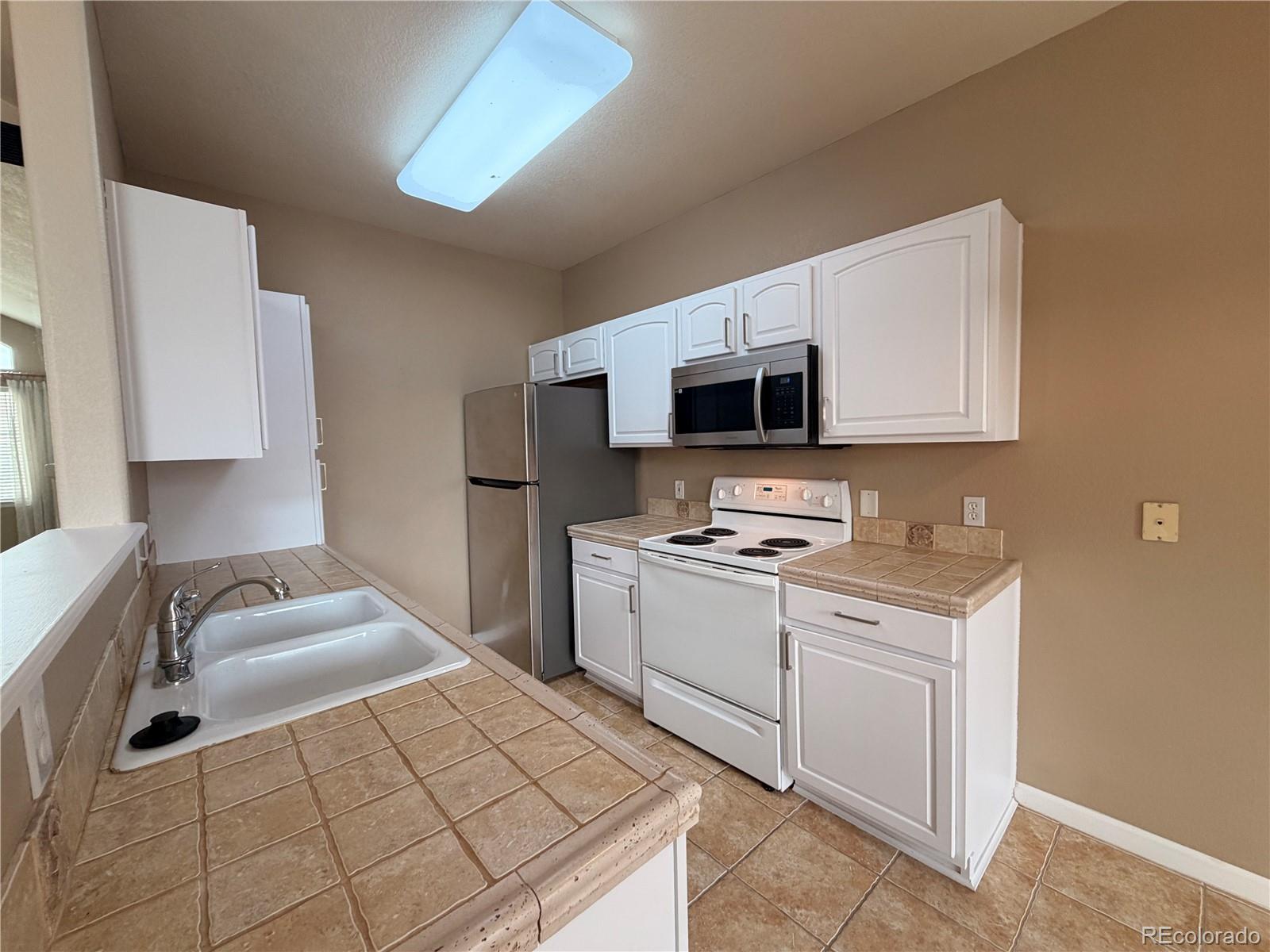 22645 E Ontario Drive Unit: 202