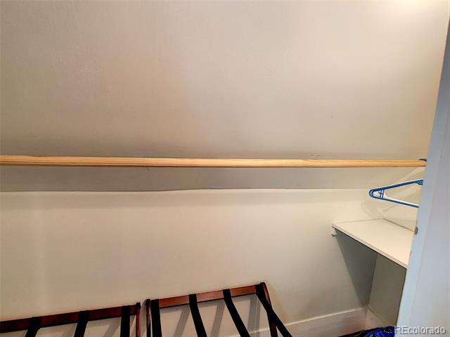 124 S Sherman Street Unit: Upstairs