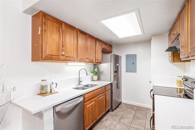 18094 E Ohio Avenue Unit: 102