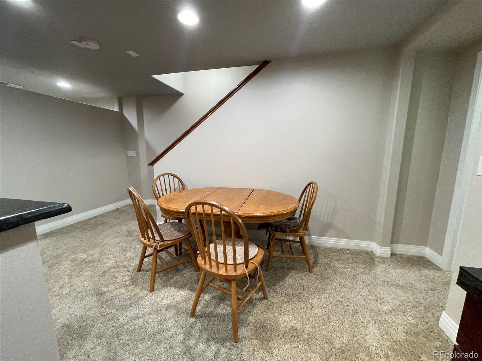 552 S Elm Street
