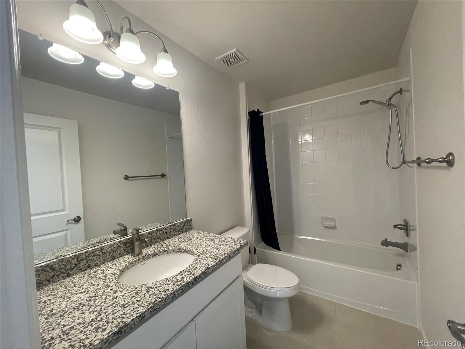 1584 Castle Creek Circle