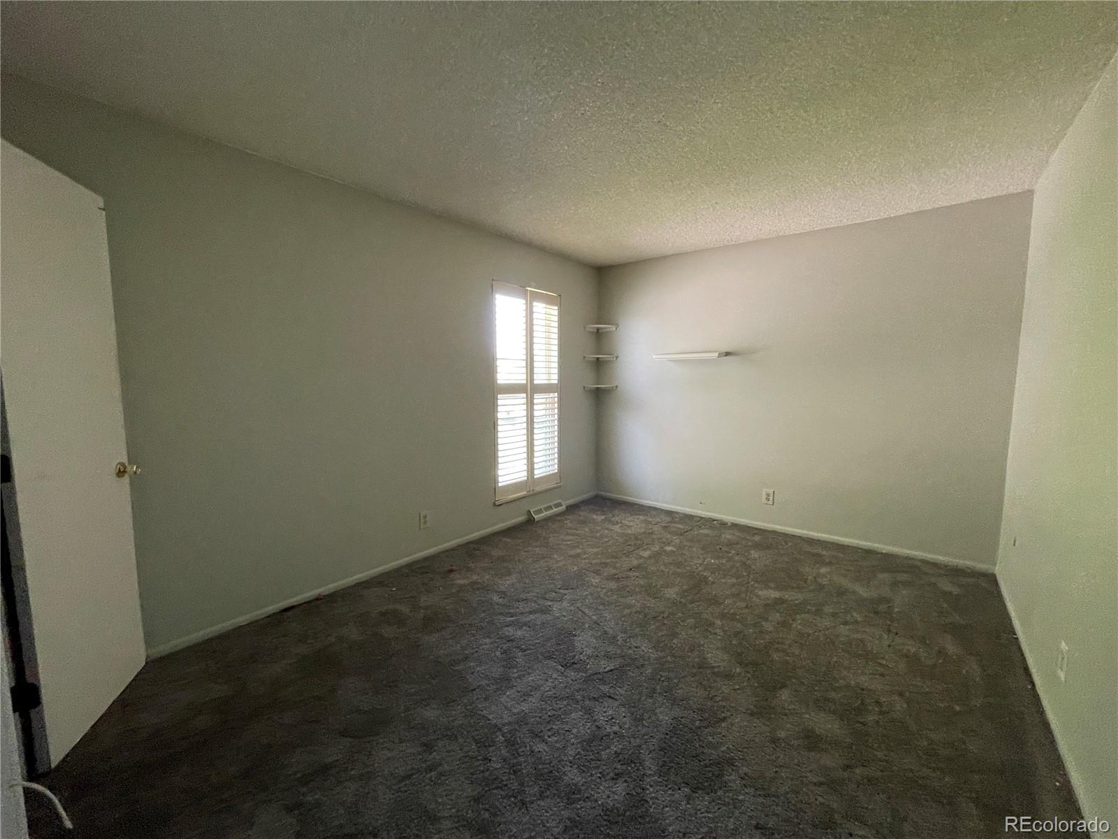 1225 S Oneida Street Unit: 226