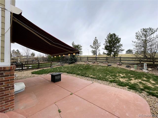 25491 E Ottawa Drive