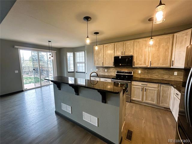25491 E Ottawa Drive