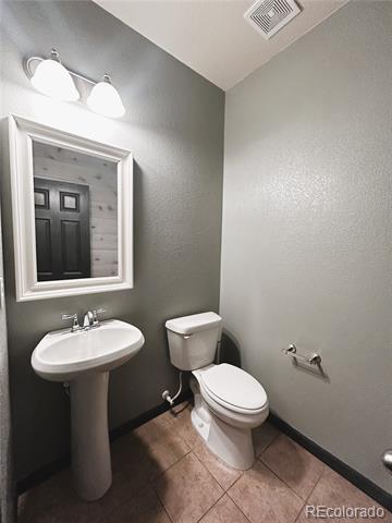 25491 E Ottawa Drive